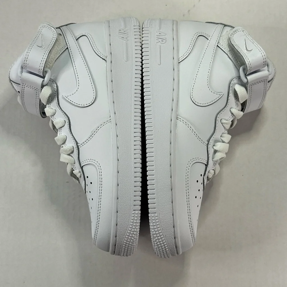 Nike Air Force 1 Mid LE Big Kids 5Y - white/white - BNIB - Picture 7 of 9